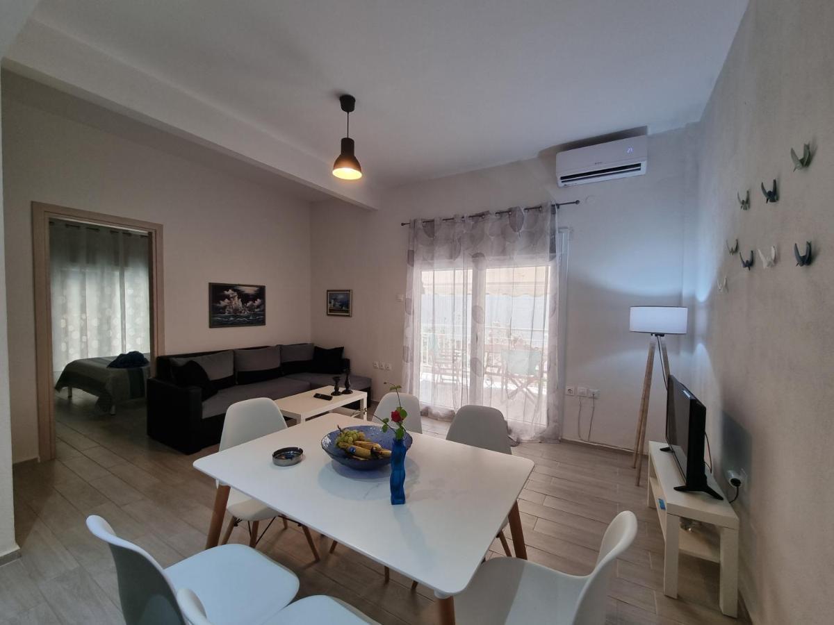 Cosy And Modern Appartment In Olympiada Ngoại thất bức ảnh